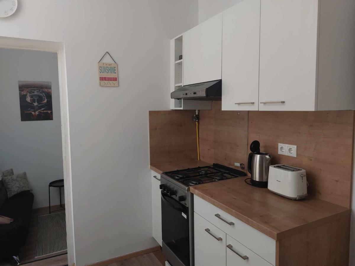 Varfal-Lak Apartman Sopron Esterno foto