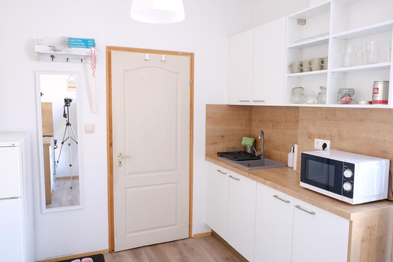 Varfal-Lak Apartman Sopron Esterno foto