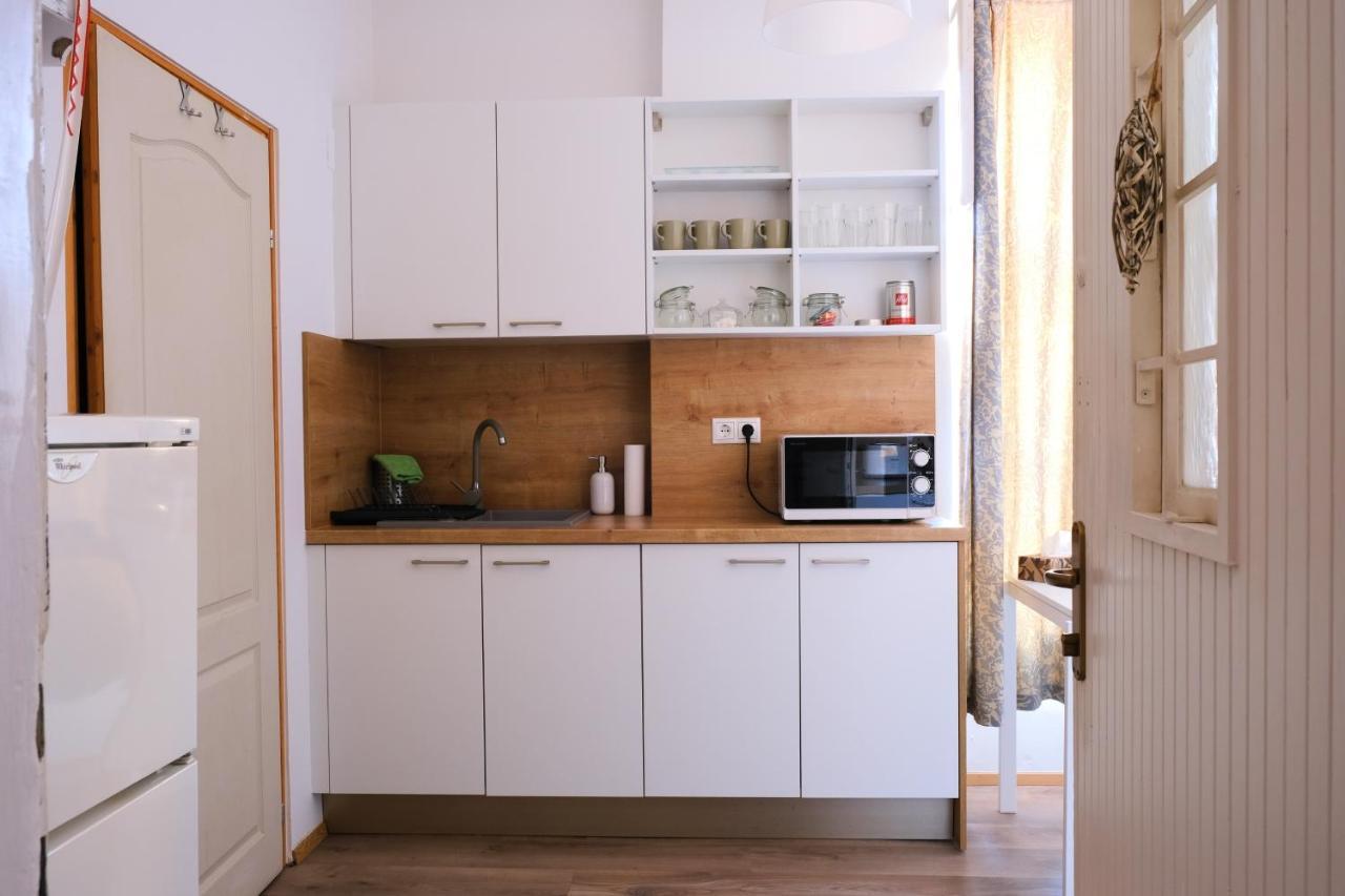 Varfal-Lak Apartman Sopron Esterno foto
