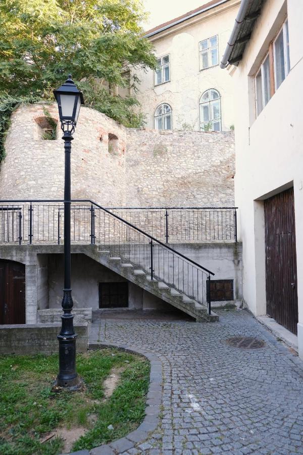 Varfal-Lak Apartman Sopron Esterno foto