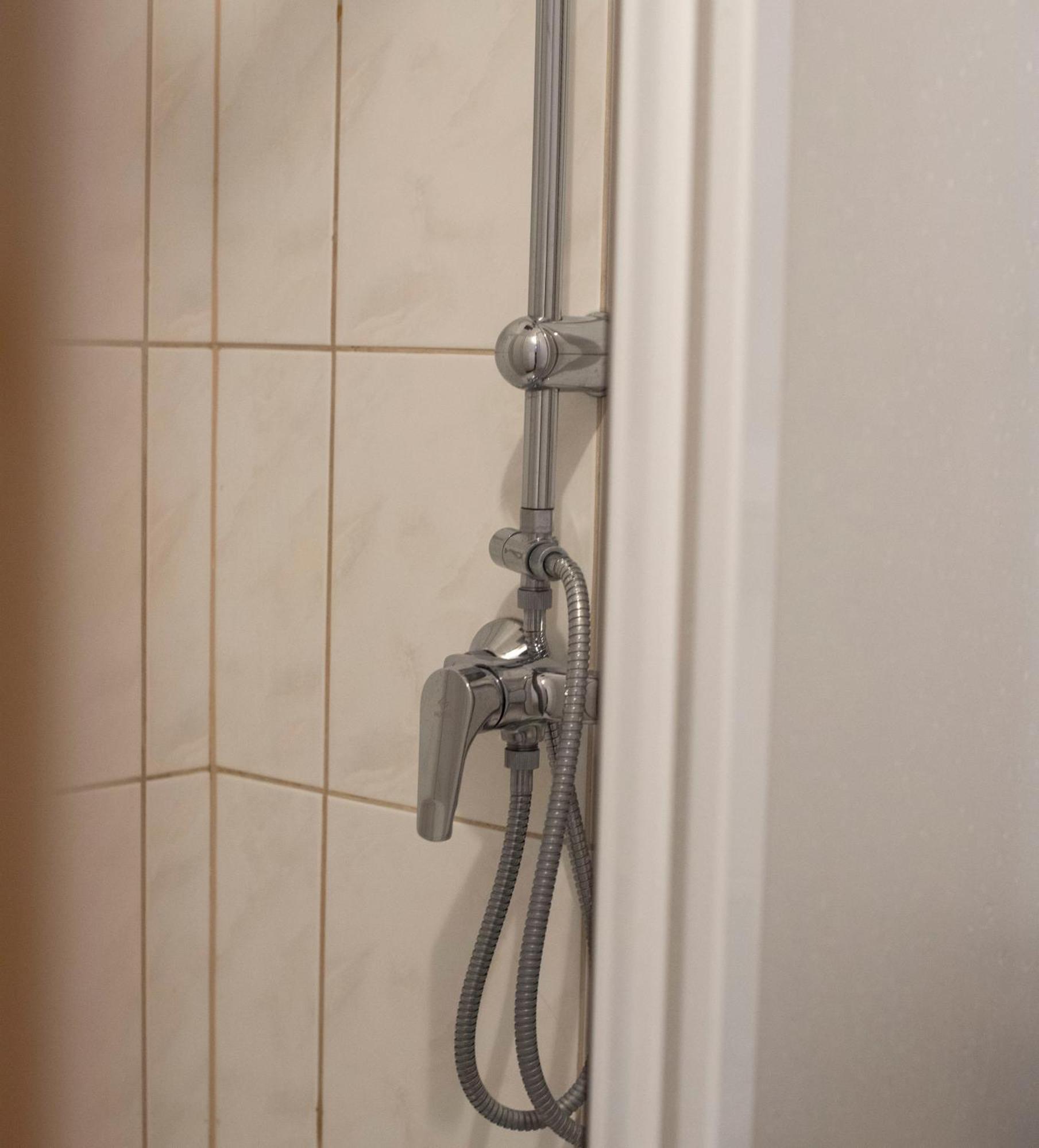 Varfal-Lak Apartman Sopron Esterno foto