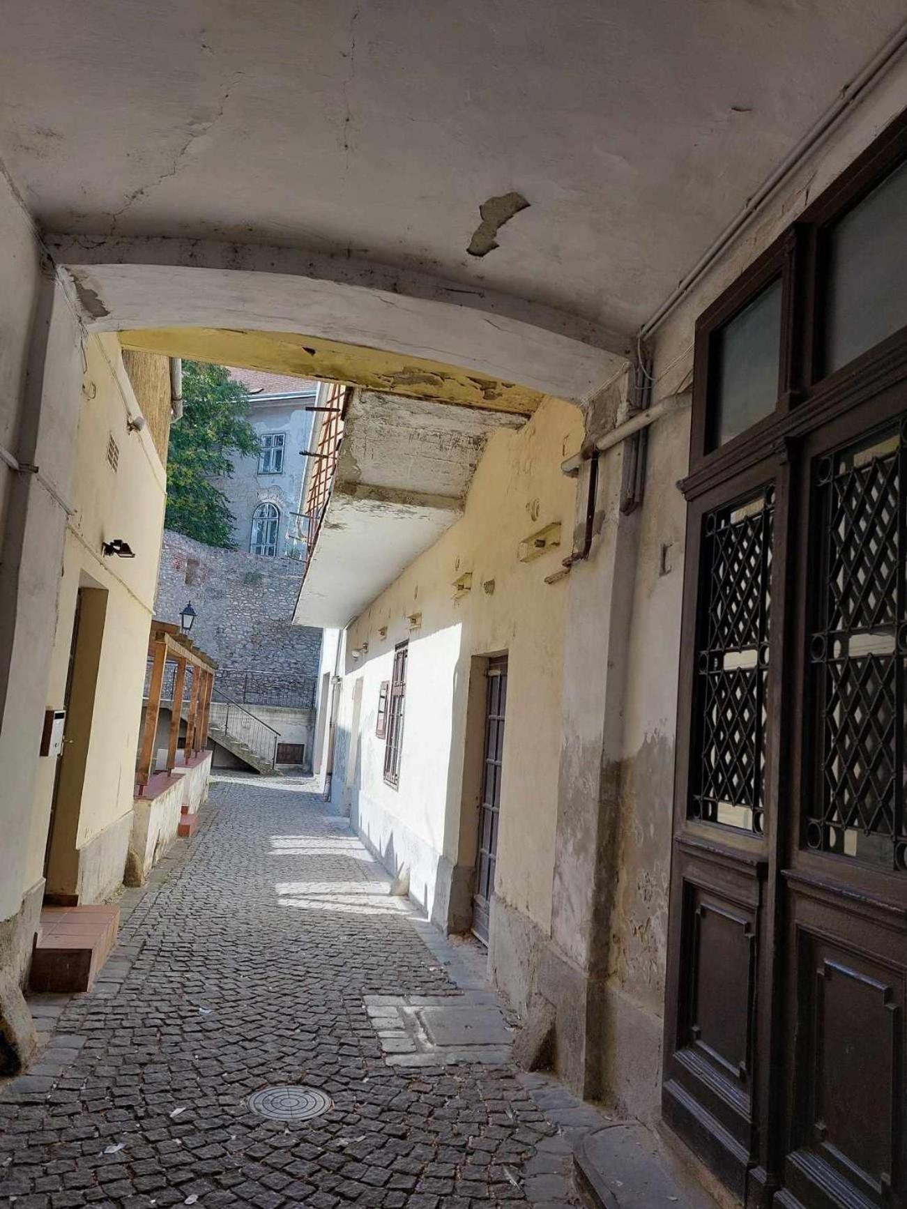 Varfal-Lak Apartman Sopron Esterno foto